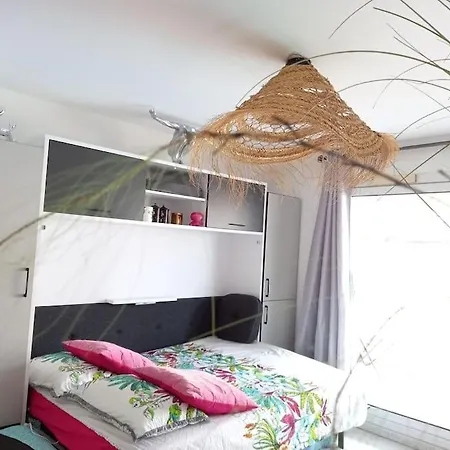 Apartamento Port Azur 4 P - Pool Golfe Juan 5 Min Cannes *