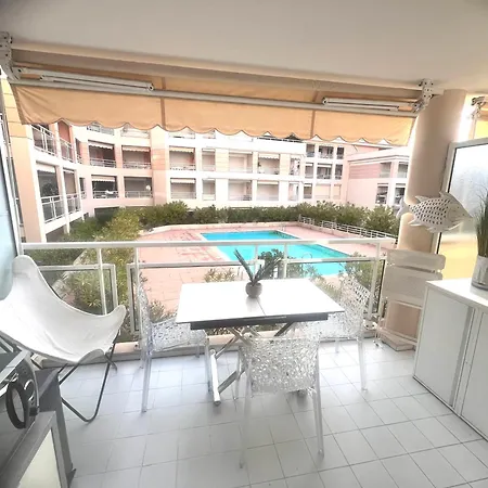 Port Azur 4 P - Pool Golfe Juan 5 Min Cannes Apartment Vallauris